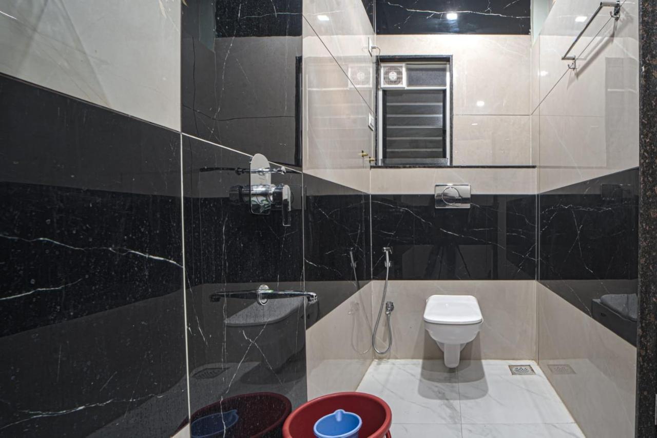 Hotel Saheb كولهابور المظهر الخارجي الصورة